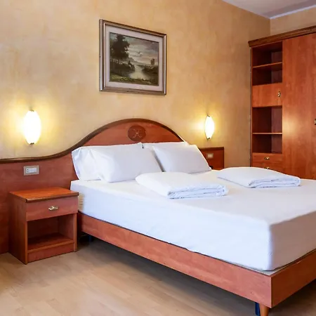 Caravel Limone sul Garda