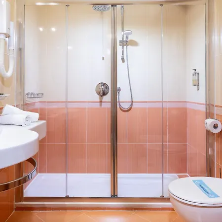 Hotel Caravel 4*