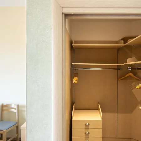 Caravel Отель 4*